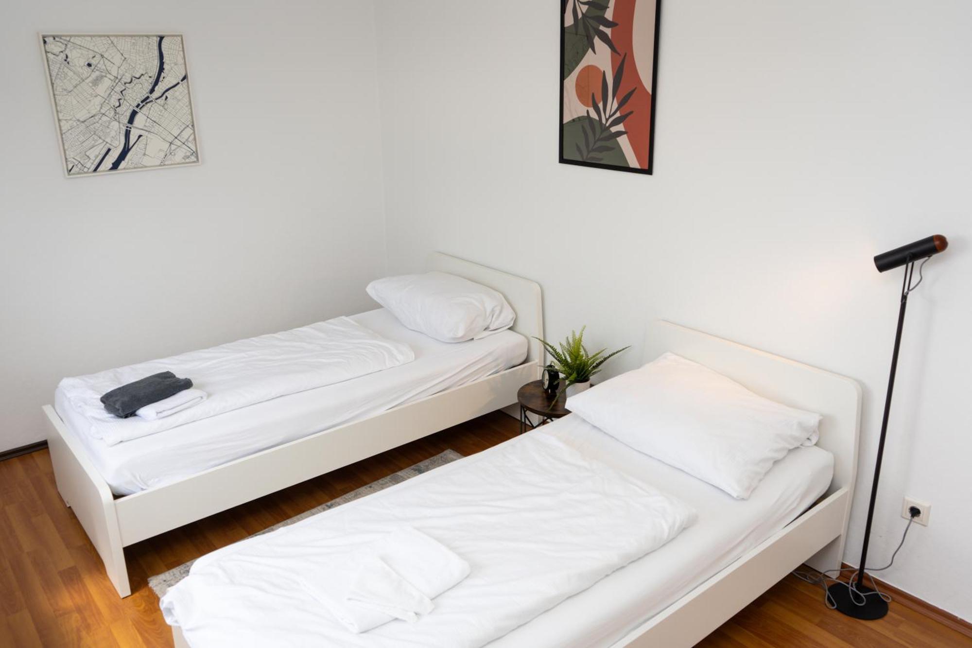 Unique - 2 Bedrooms - Balcony - Kitchen ברמן מראה חיצוני תמונה